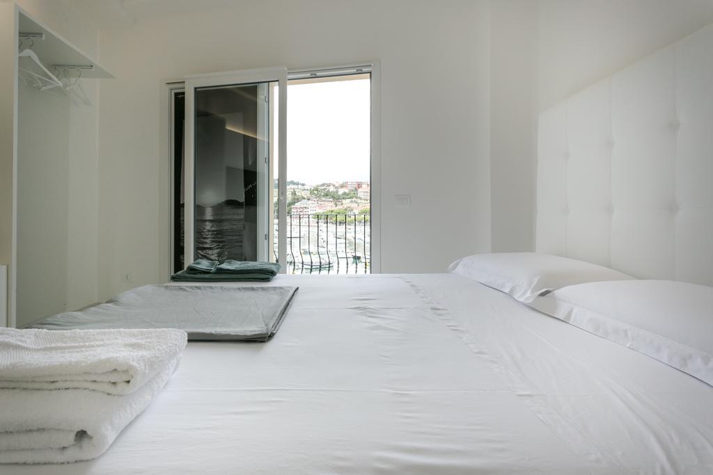 לריצ'י Al Molo Sea View Rooms מראה חיצוני תמונה